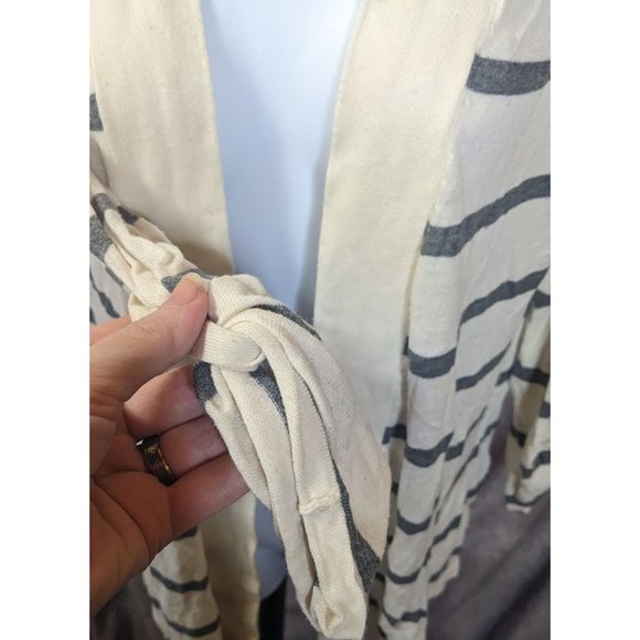 Express Grey And White Striped Cardigan - Picture 7 of 10